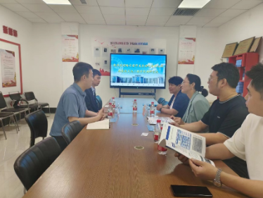 哈尔滨宇龙自动化有限公司赴光电工程学院调研交流