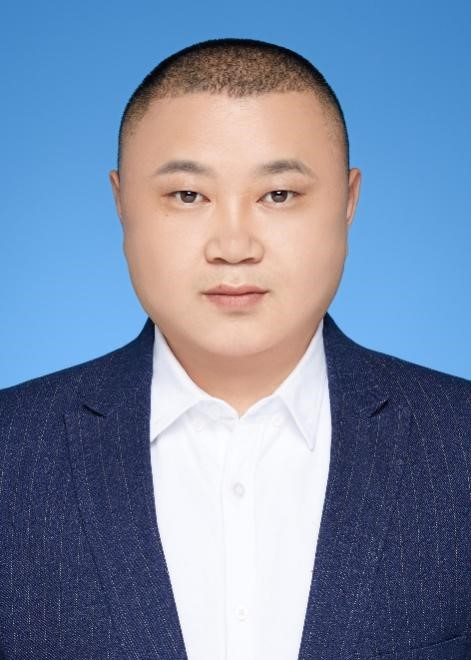党总支副书记—张永祥